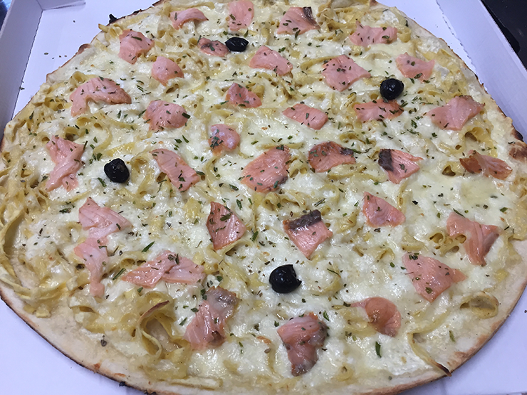 pizzeria au Thor-pizzas l'Isle-sur-la-Sorgue-pizzas a emporter Caumont-sur-Durance-commande de pizzas Le Thor